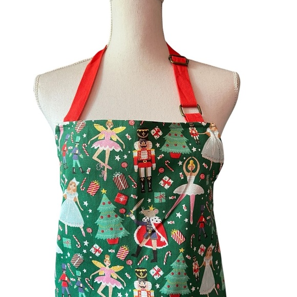 Ulster Weavers Festive Green Holiday Apron with Red Accents - Picture 9 of 12